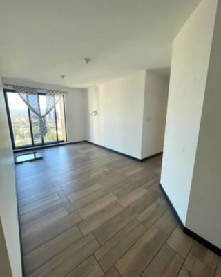 APARTAMENTO EN VENTA ZONA 11, VIRO — miniatura 1 de 10