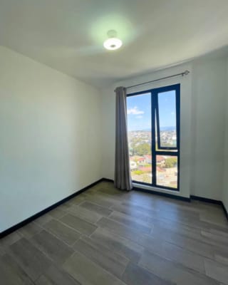 APARTAMENTO EN VENTA ZONA 11, VIRO — miniatura 4 de 10